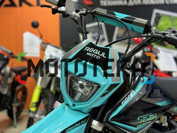 Питбайк Regulmoto (Регулмото) SEVEN MEDALIST PRO 49cc (150) 17/14 чёрный/синий | Мототека
